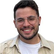 Soy ingeniero químico y doy clases tanto de las asignaturas de la carrera, como de la ESO o Bachiller científico